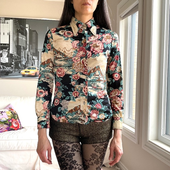 Vintage Fendi dagger collar floral and scenic button up shirt - Picture 2 of 16